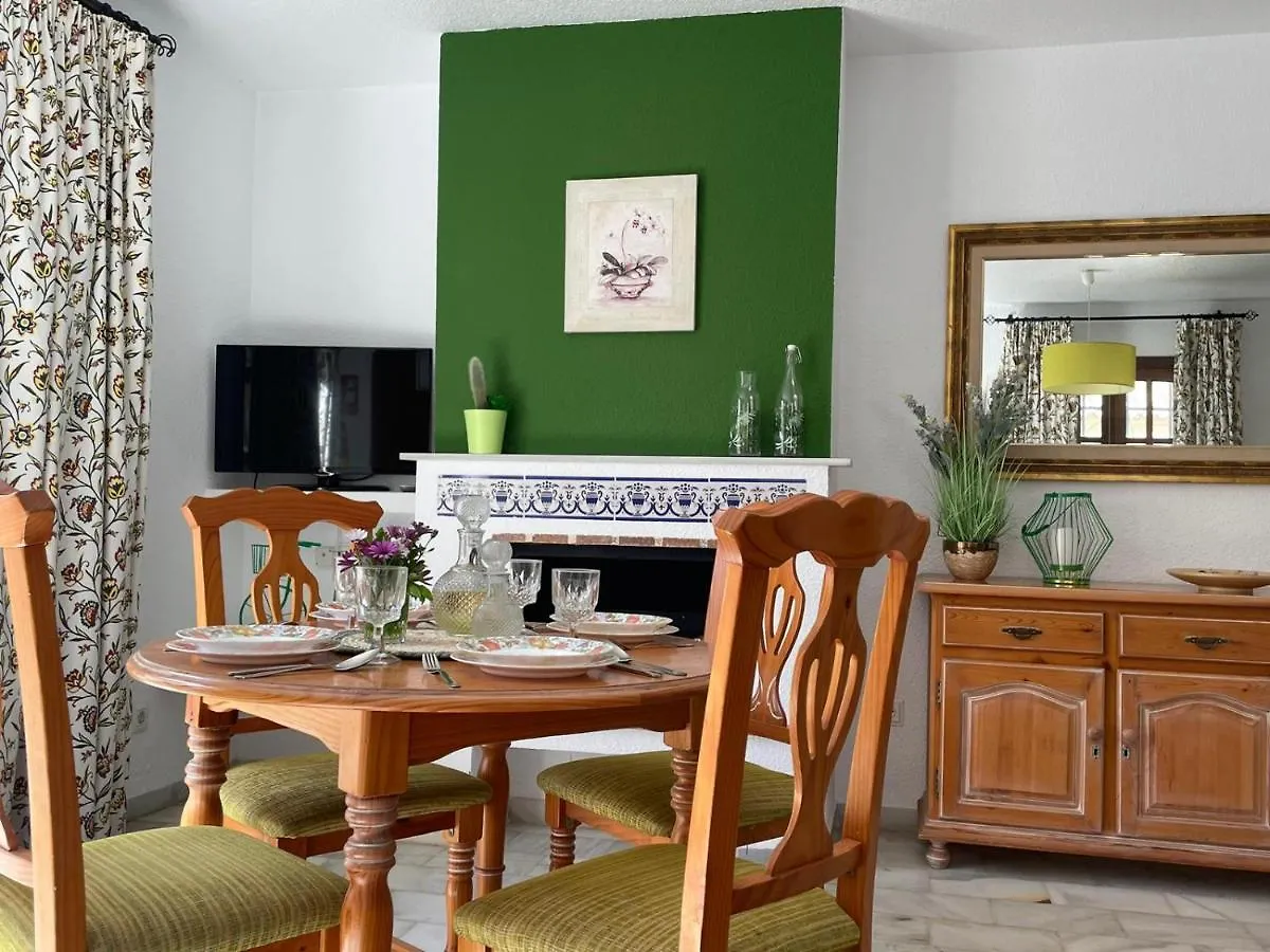 Apartamentos De Flores - Verde Vera Spain