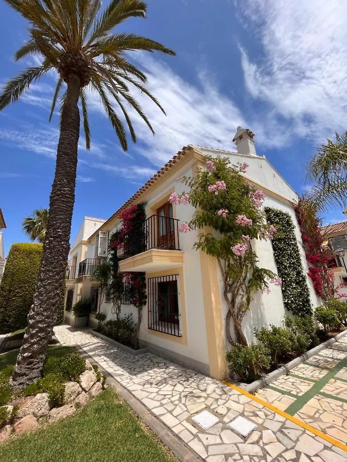 Apartamentos De Flores - Verde Vera Spain